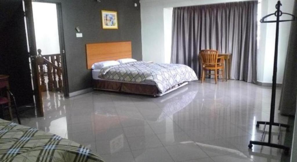 G Six Hotel Sitiawan Exterior photo